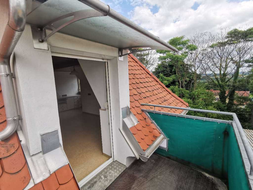 Balkon mit Grünblick in der zentralen 3 Zimmer Wohnung in der Steinfeldgasse 3 bei Hartberg